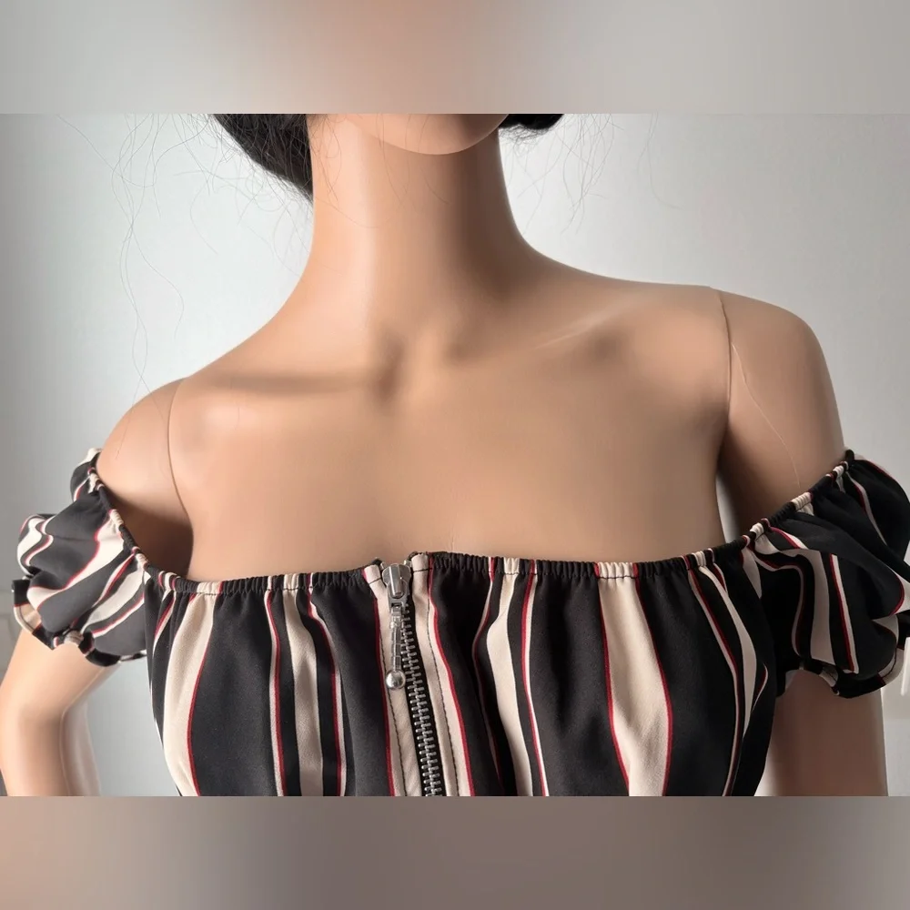 NWOT Her Pony The Label Vintage Top front zipper elastic waist & sleeves size 8